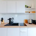 Hestlehomes - Stadtvilla Leine - Parking, Zentral & Oepnv Nah 아파트