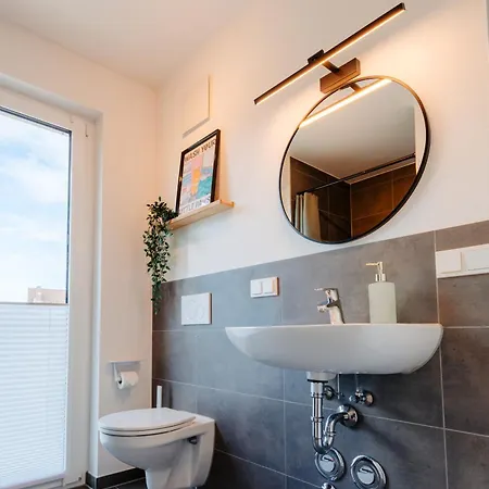 Hestlehomes - Stadtvilla Leine - Parking, Zentral & Oepnv Nah Apartment Gottingen