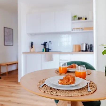 Apartment Hestlehomes - Stadtvilla An Der Leine - Neueroeffnung *