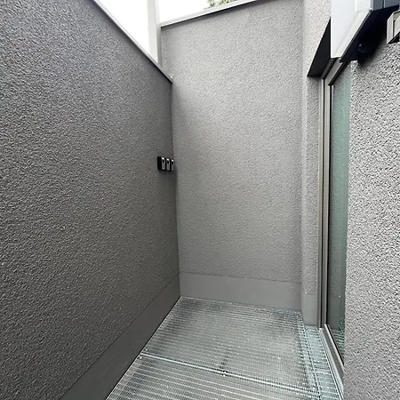 Hestlehomes - Stadtvilla Leine - Parking, Zentral & Oepnv Nah Apartment