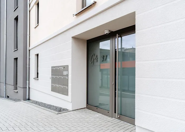 Hestlehomes - Stadtvilla Leine - Parking, Zentral & Oepnv Nah Apartman