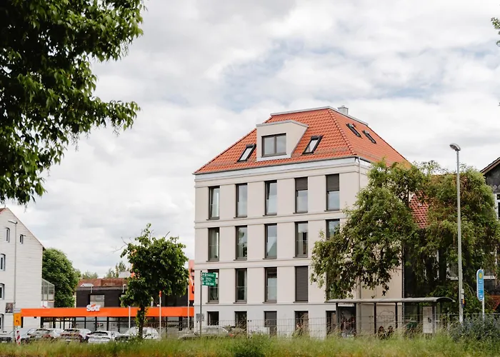 Hestlehomes - Stadtvilla Leine - Parking, Zentral & Oepnv Nah Göttingen