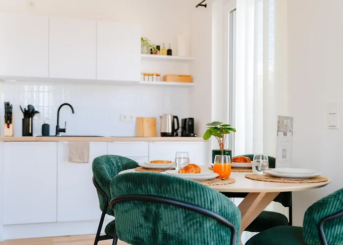 Hestlehomes - Stadtvilla Leine - Parking, Zentral & Oepnv Nah Apartman