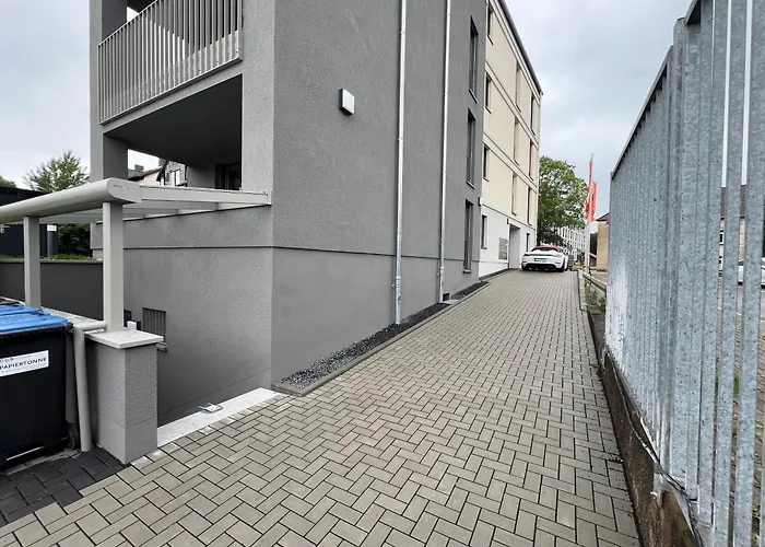 Hestlehomes - Stadtvilla Leine - Parking, Zentral & Oepnv Nah